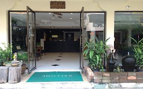 Lotus House